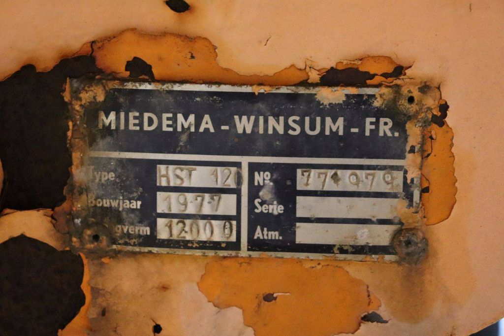 Agricultural tipper Miedema HST12 1977