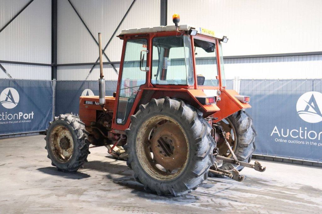 Tractor Renault 781-4 Diesel 1979
