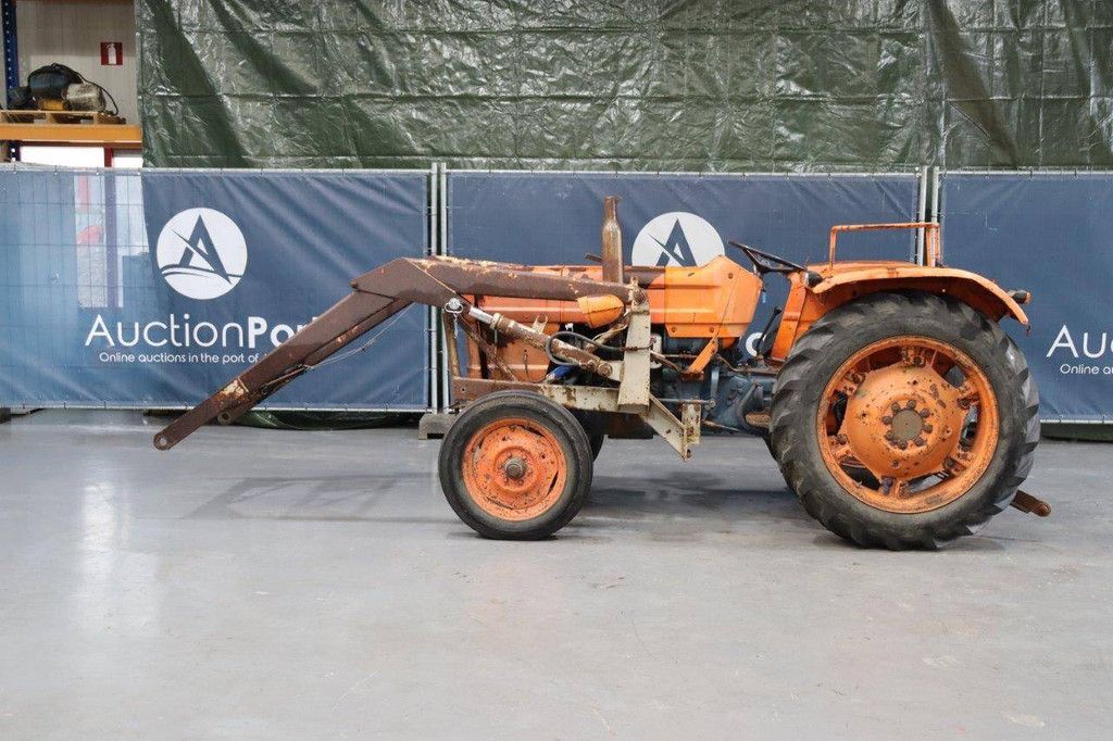 Tractor Fiat 450 Diesel 36hp with front loader