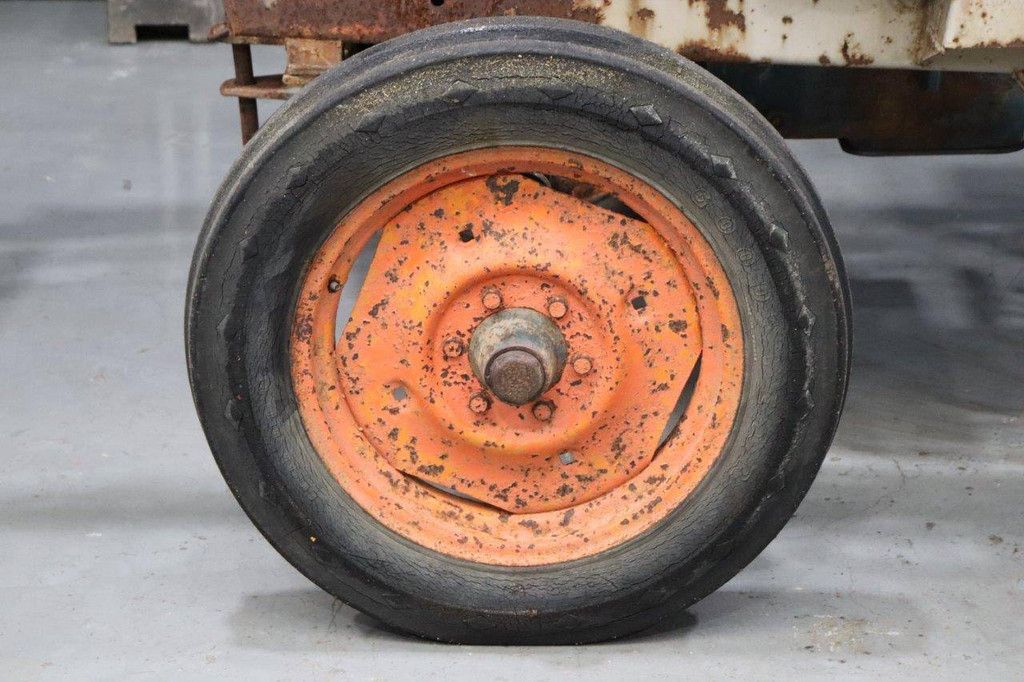 Tractor Fiat 450 Diesel 36hp with front loader