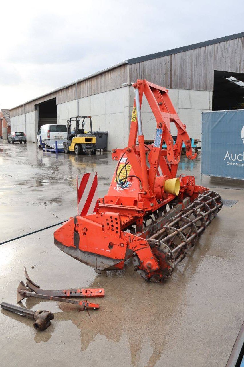 Rotoregg Kuhn HRB302D 2000