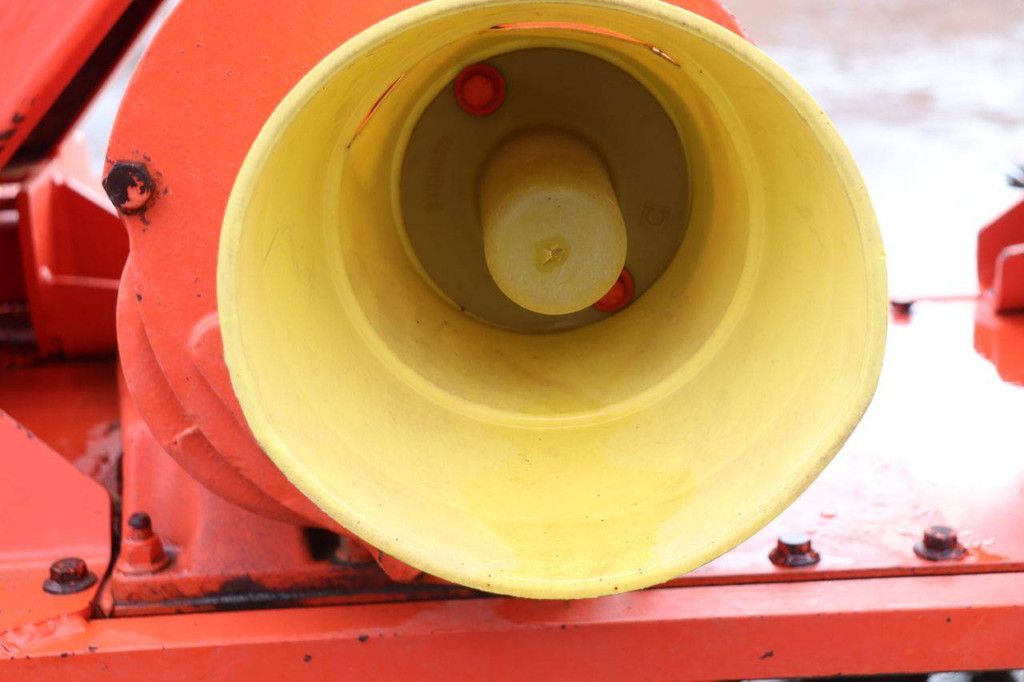 Rotoregg Kuhn HRB302D 2000