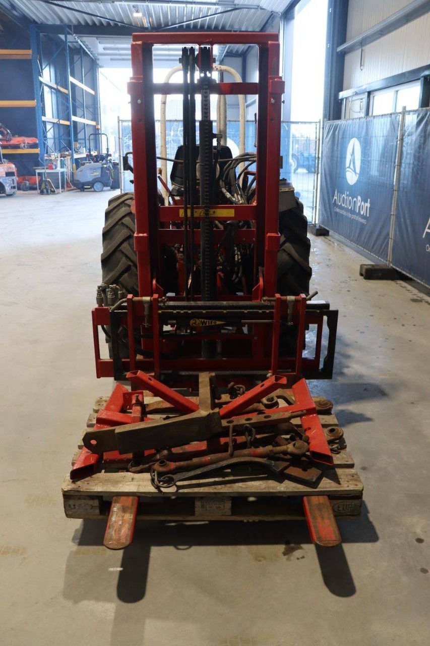 Mini tractor International 733 Diesel with WIFO Lift mast