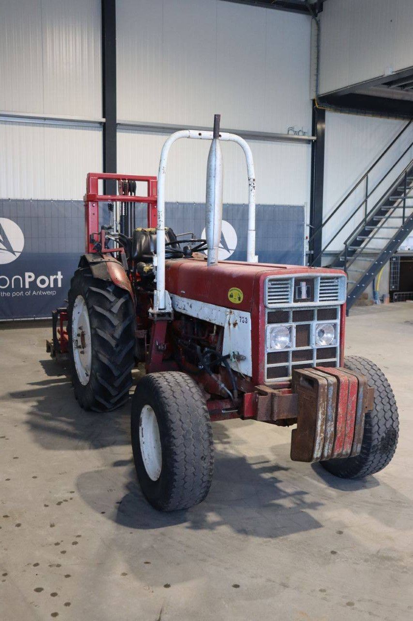 Mini tractor International 733 Diesel with WIFO Lift mast