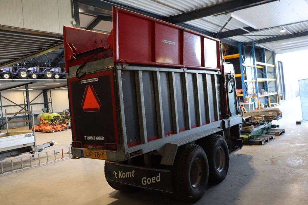 Miststreuer Geertech Multi Spreader 2013 mit Anbauteilen