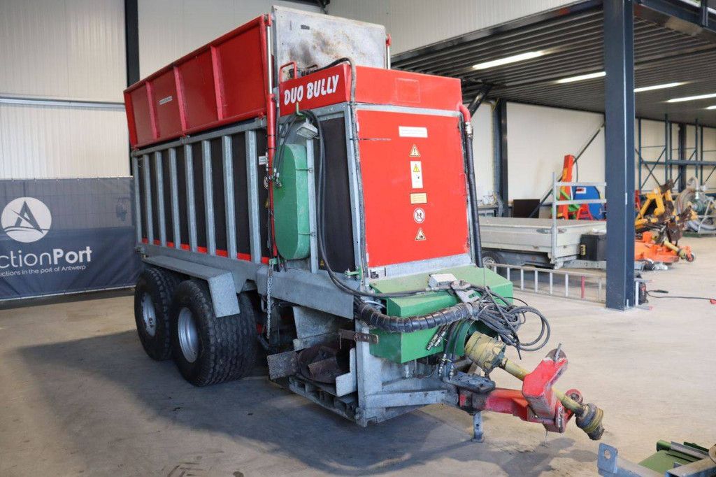 Miststreuer Geertech Multi Spreader 2013 mit Anbauteilen