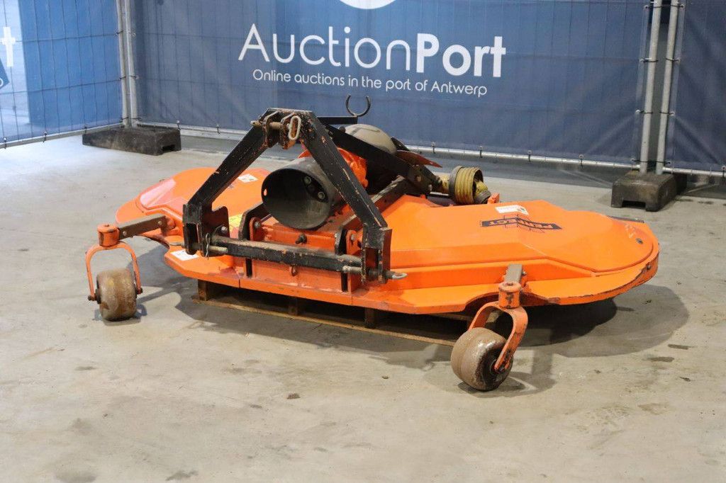 Rasenmäher W Perfect TKR-230 2013