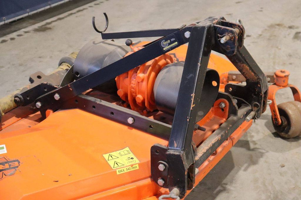 Rasenmäher W Perfect TKR-230 2013