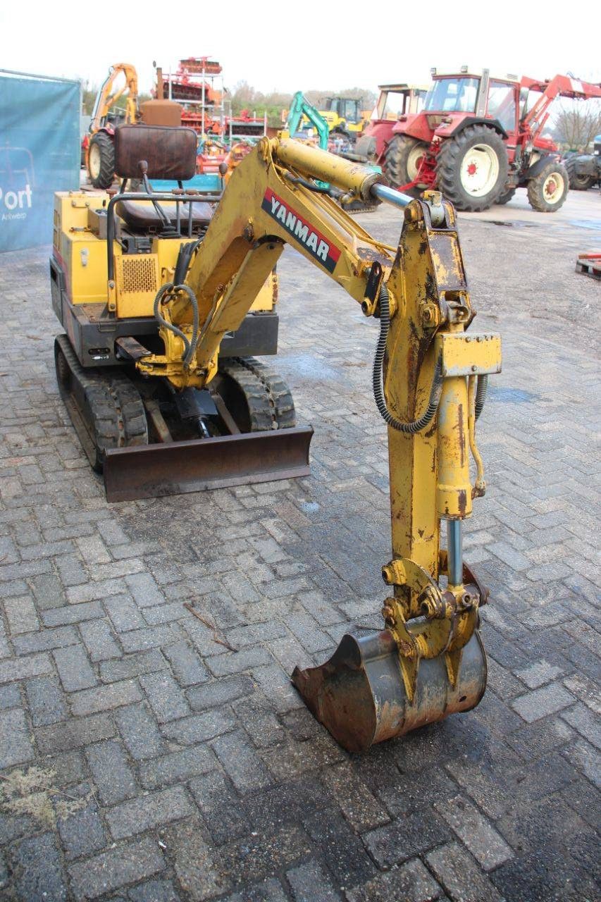 Mini excavator Yanmar YB10-2 Diesel
