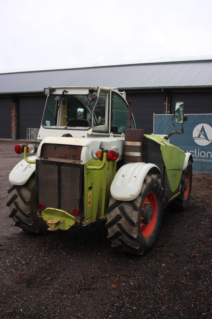 Telehandler Caterpillar 506 Diesel 64kW 2500kg 2002