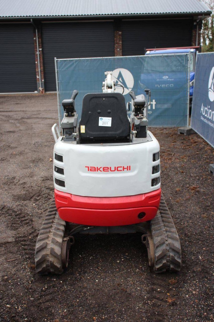 Mini excavator Takeuchi TB215R Diesel 11.5kW 2019