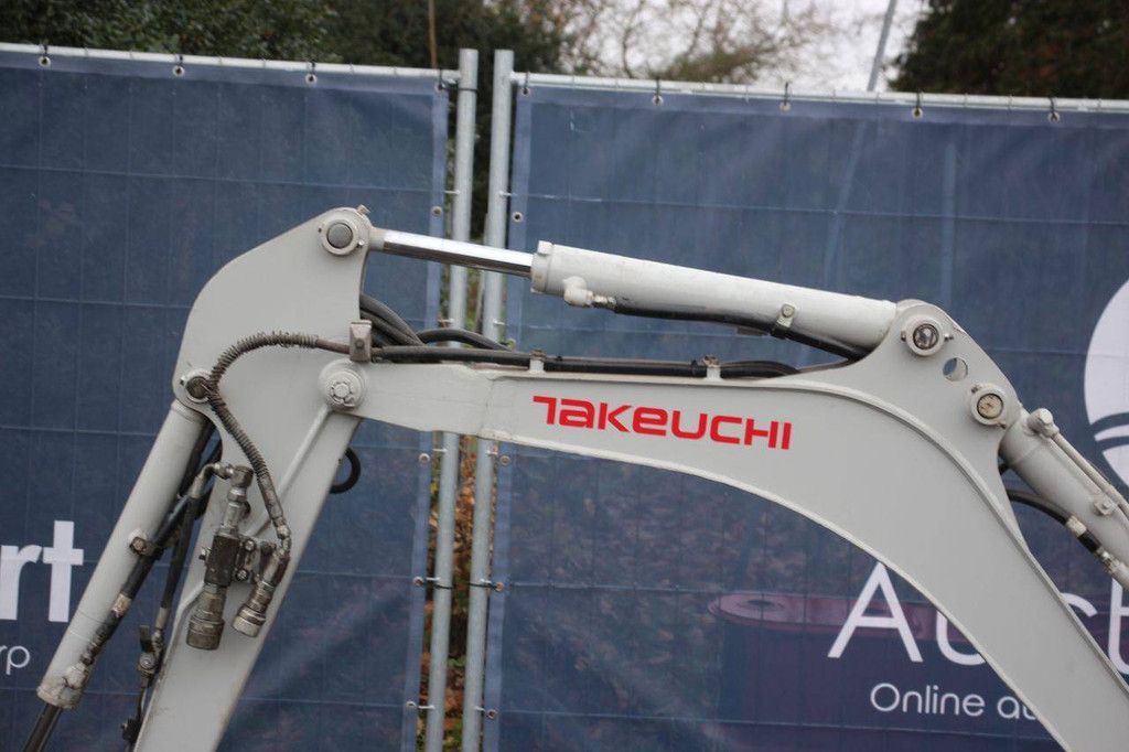 Mini excavator Takeuchi TB215R Diesel 11.5kW 2019