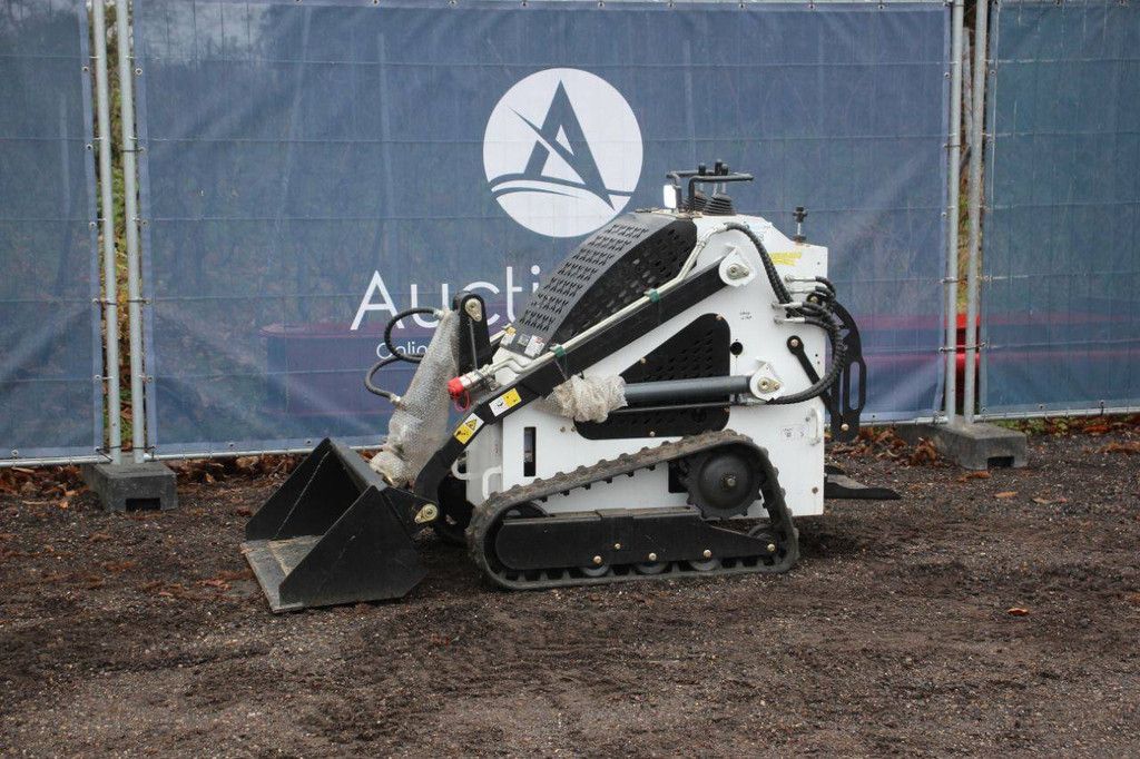 Skid Steer Loader LH T360 Petrol 8.7kW 2025 New