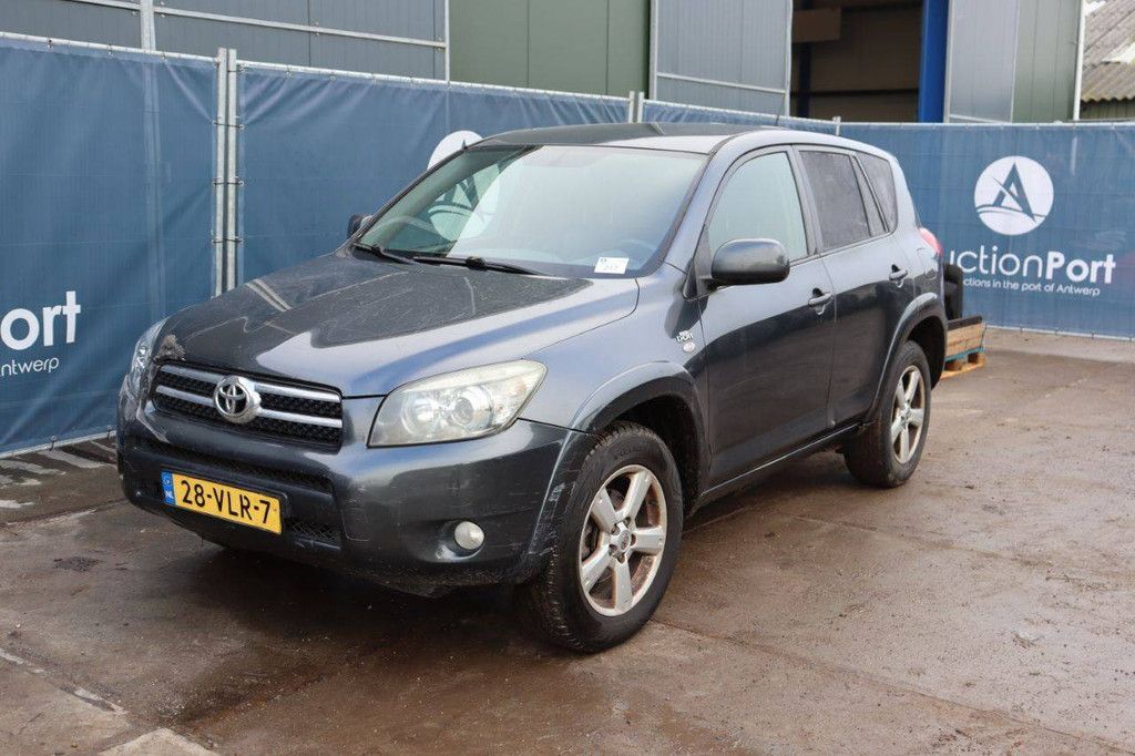Toyota RAV4 2.2 D-4D D-CAT VAN Diesel 177pk 2018