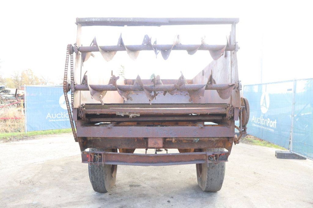 Agricultural tipper Macer