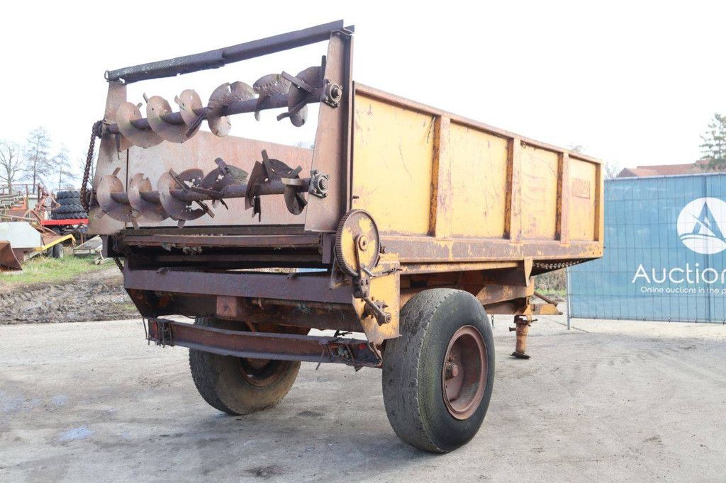 Agricultural tipper Macer