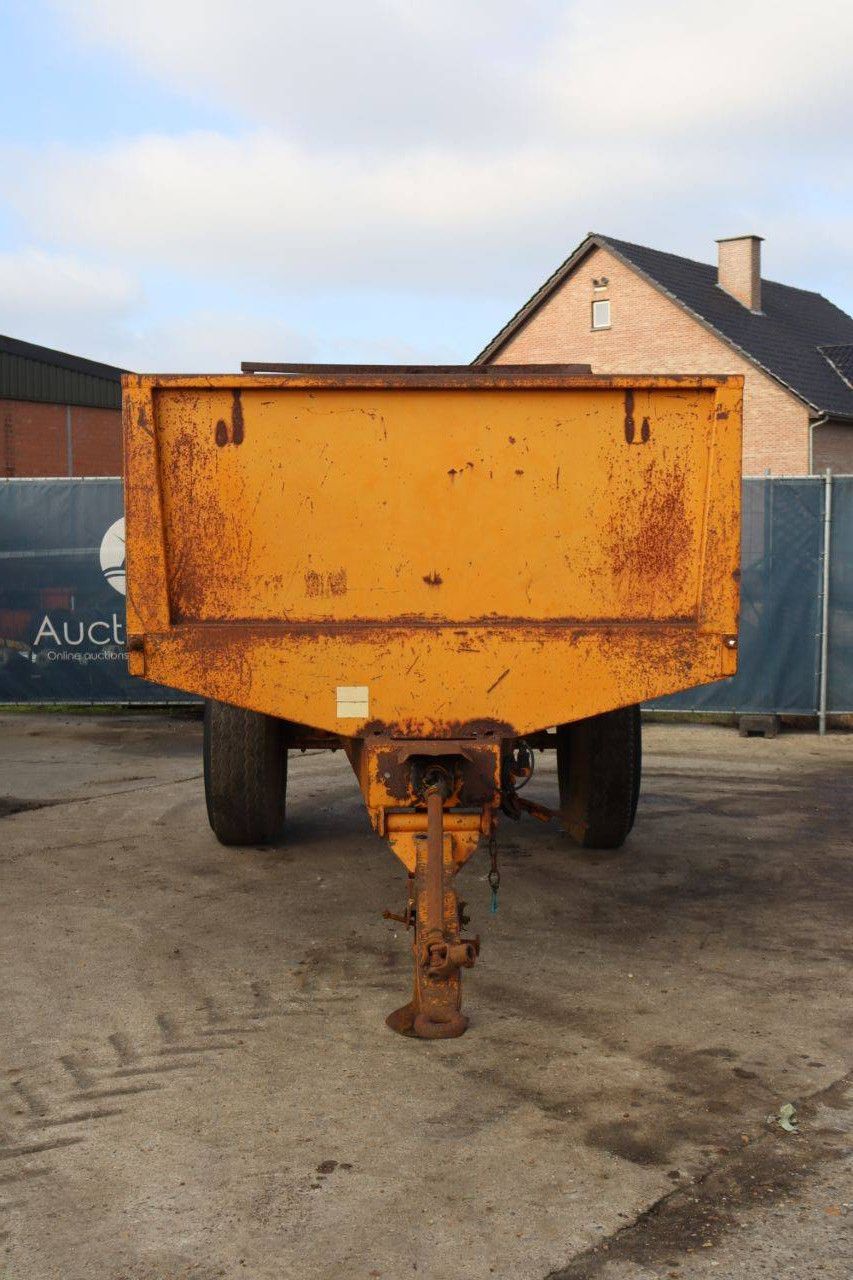 Agricultural tipper Macer
