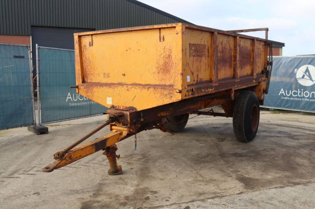 Agricultural tipper Macer