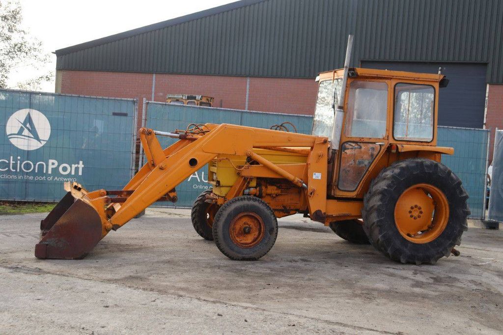 MWM Diesel Tractor with Front Loader