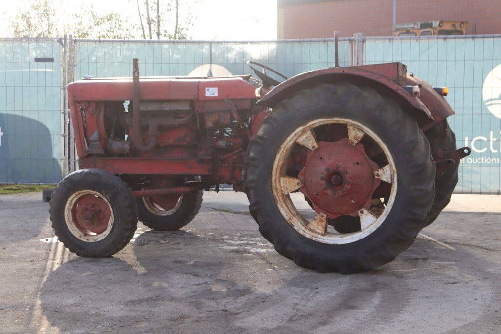Tractor international Harvester co 504 D Diesel
