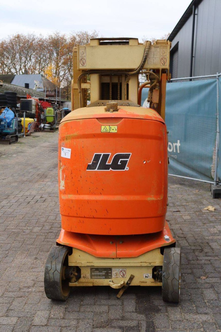 JLG Toucan 8E Electric Mast Lift 8.15m 2015