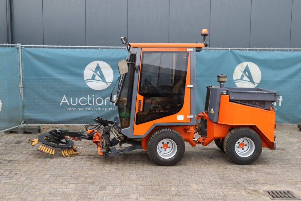 Sweeper Nimos DM-OKB-70 Diesel 38kW 2007