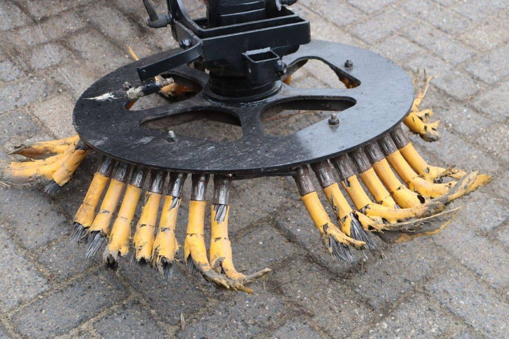 Sweeper Nimos DM-OKB-70 Diesel 38kW 2007