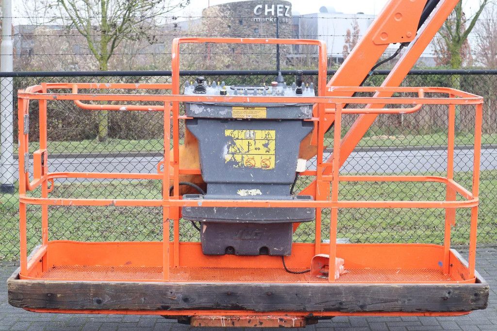 JLG 1350 SJP ULTRABOOM | 43.3 METER | 1 OWNER