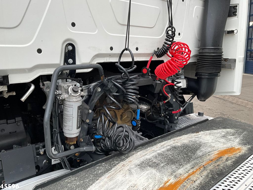 Mercedes-Benz Actros 1842 Mega GigaSpace MirrorCam