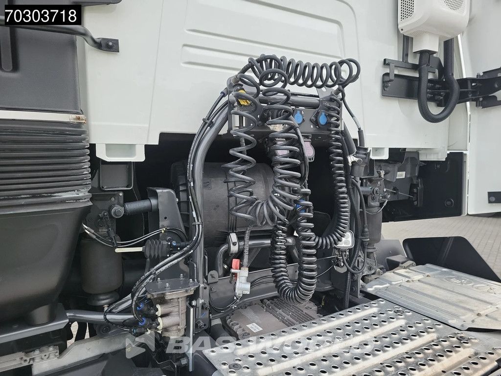 Renault T 520 4X2 HIGH Retarder 2xTanks Standklima LED Euro 6