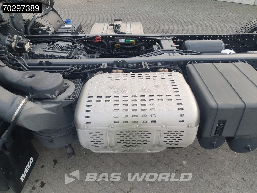 Iveco S-Way 340 6X2 NEW! Chassis Lift- Steering axle ON Automatic