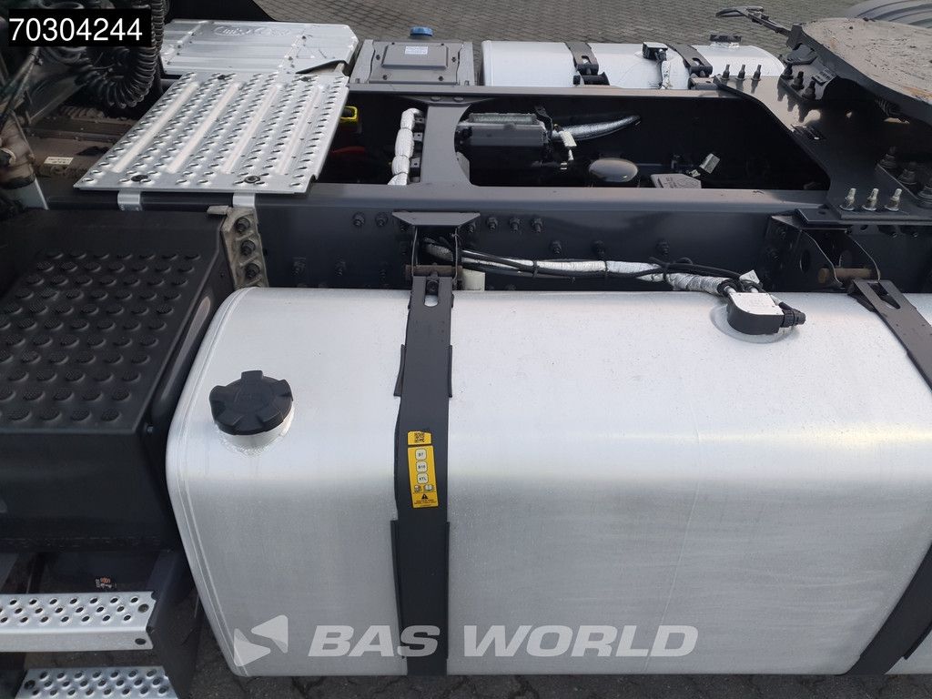 Renault T 440 4X2 HIGH 2xTanks Euro6