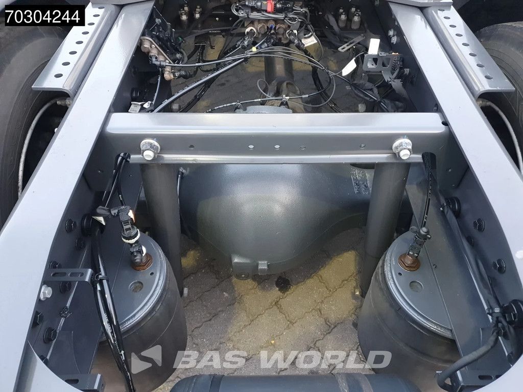 Renault T 440 4X2 HIGH 2xTanks Euro6