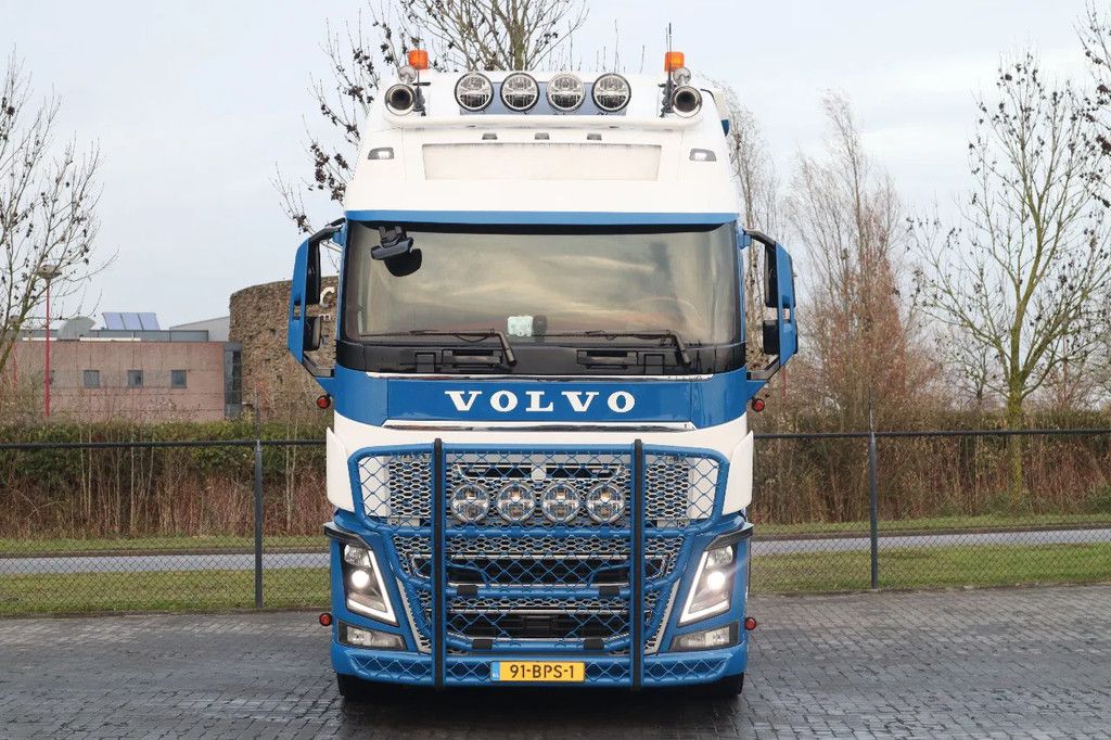 Volvo FH 16.650 6X2 | RETARDER | SPECIAL BUILT | SPECIAL INTERIOR | EURO 6