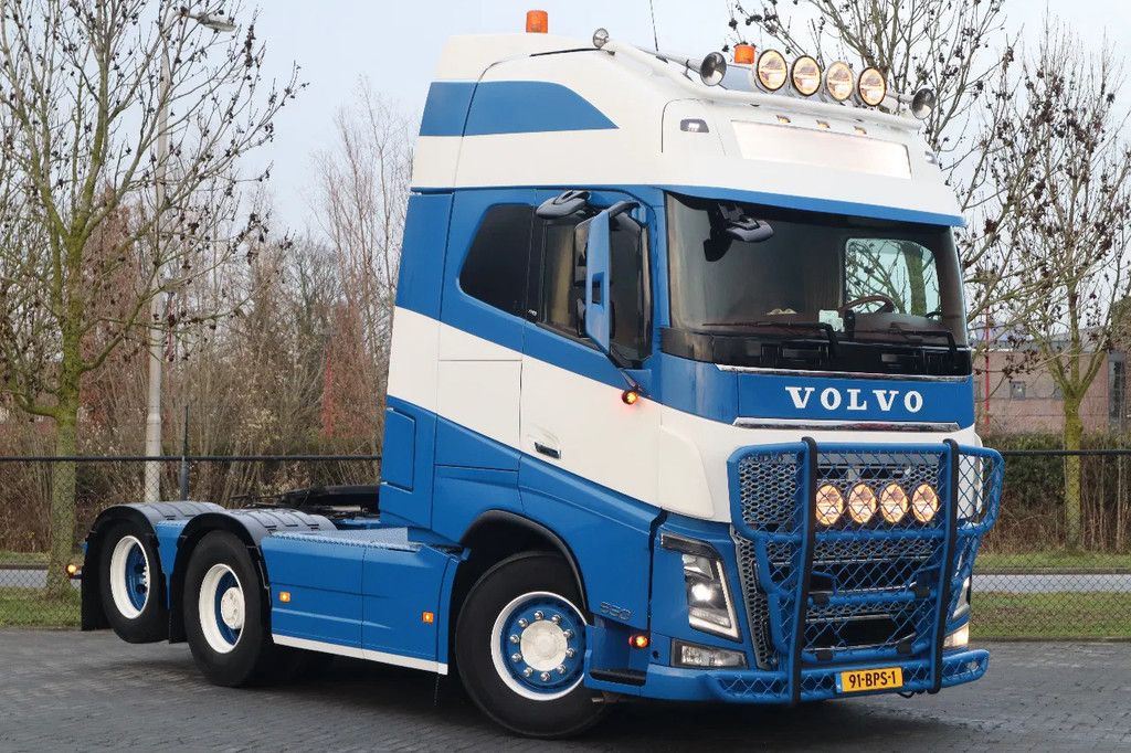 Volvo FH 16.650 6X2 | RETARDER | SPECIAL BUILT | SPECIAL INTERIOR | EURO 6