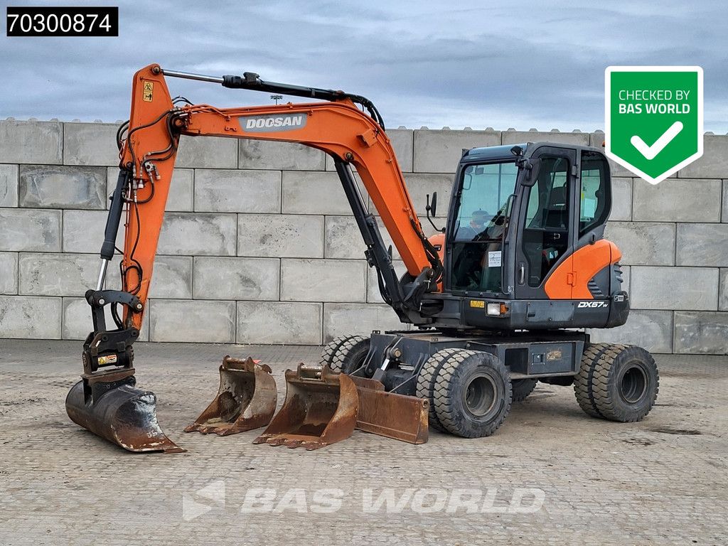Doosan DX57 W-5 A/C - 3 Buckets