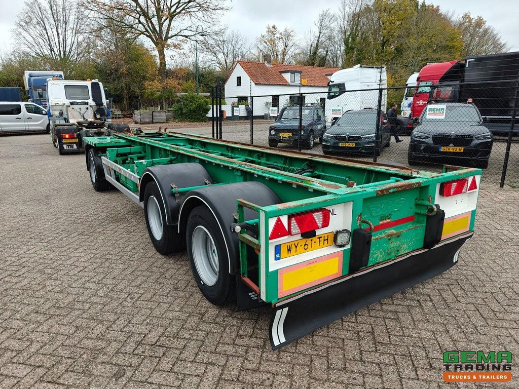 Burg BPA 10-18 ACXXX 3-axle BPW - Container System 6.9m - Drum brakes - Air suspension - Central lubrication - 11/2026 MOT