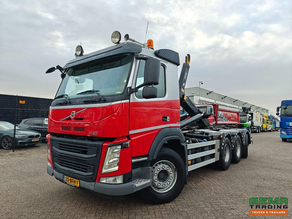 Volvo FM 460 8x4/4 Day Cab Euro6B - Hook Arm System Hyvalift 30.62S 30T - Hub Reduction - Lift/Chasing Axle - Trailing Jaw