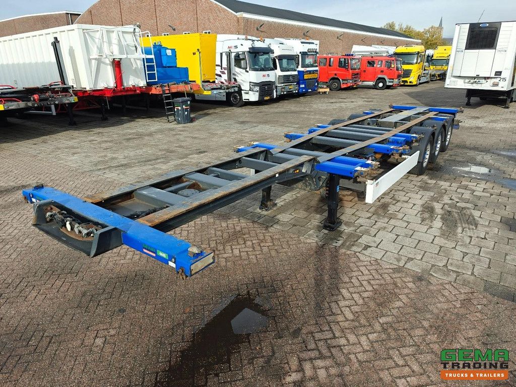 Kögel S24 kögel-trax 3 achsen - scheibenbremsen - liftachse - hinterachs-schiebemechanismus - 01/2026 TÜV