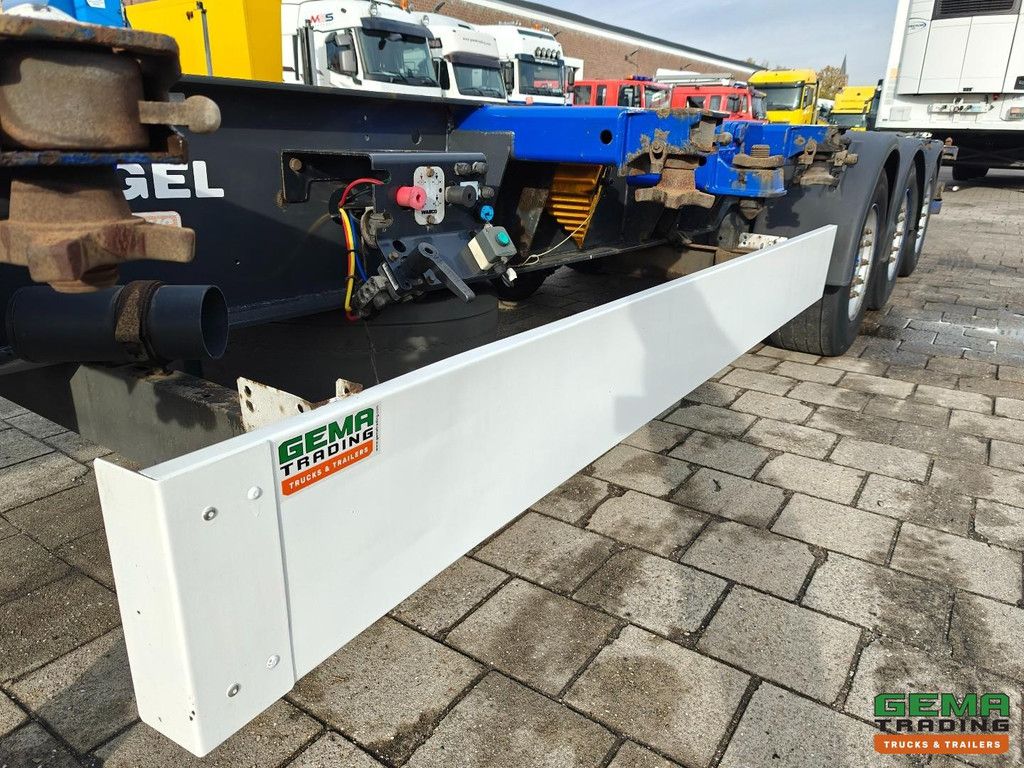 Kögel S24 kögel-trax 3 achsen - scheibenbremsen - liftachse - hinterachs-schiebemechanismus - 01/2026 TÜV