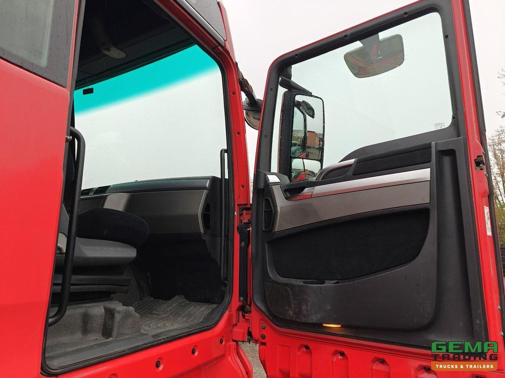MAN TGX 18.440 4x2 XXL Euro5 - Retarder - WF / Tipping Hydraulics - Double Tanks