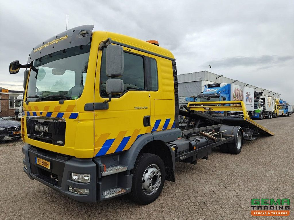 MAN TGM 12.250 4x2 Day cab (6 pl) Euro5 - Falkom FAS5000 + FAL2000 + Winch 3600KG - Remote control