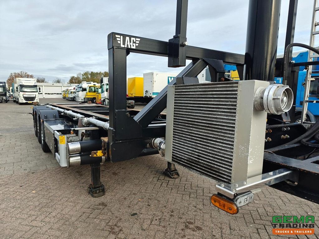 LAG O-3-CC 3 Axles MB - 30FT Tipping Chassis - Rotary Feeder - Cooler - 5490KG