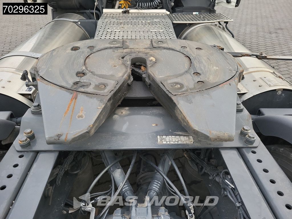 Iveco S-Way S-Way 4X2 LNG Retarder 2X Tanks