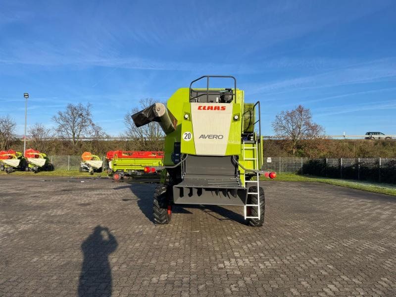 Claas AVERO 240
