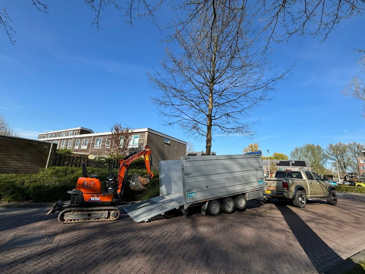 Te koop Veldhuizen 3 4 Asser Twintrailer container aanhanger