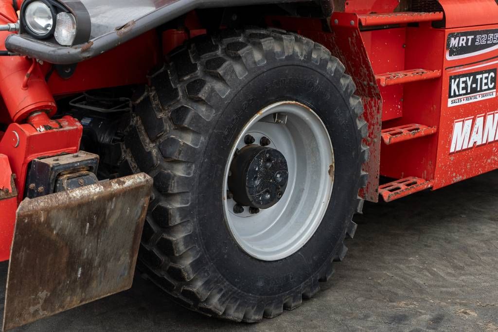 Manitou MRT 3255