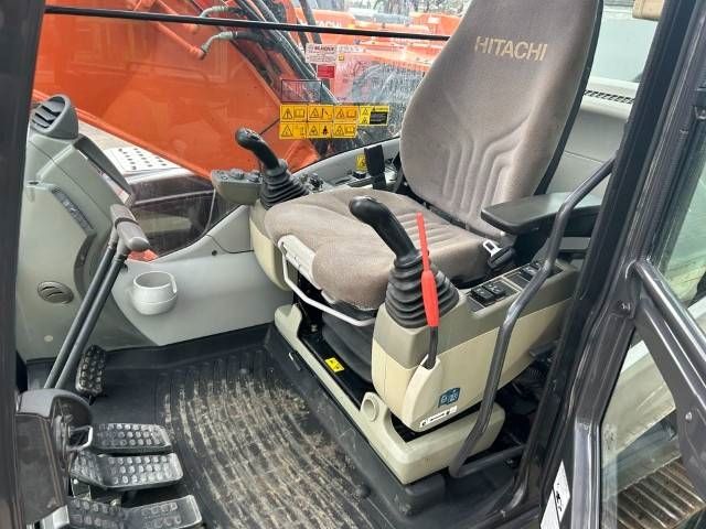 Hitachi ZX 180 LC N-5B