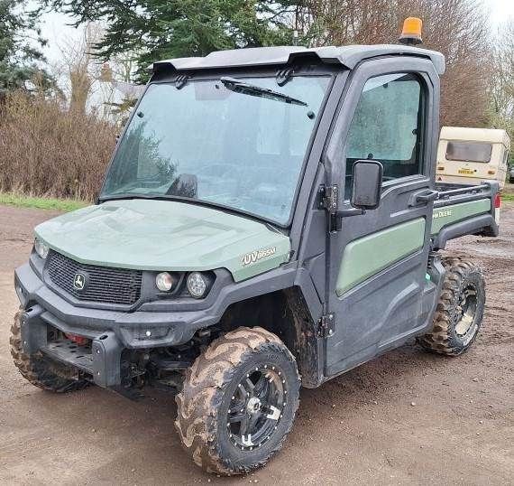 John Deere Gator XUV 865M