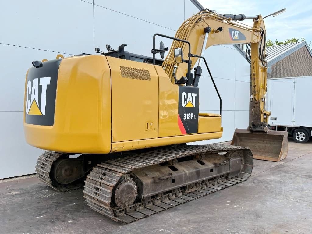 CAT 318FL - Hammer Lines / Quick Coupler / Camera